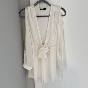 White long sleeve romper